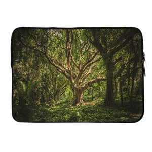 MAJESTIC TREE iPad Sleeve