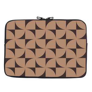 TRAINGULAR PATTERN CHAIN POUCH LAPTOP SLEEVE COVER CASE